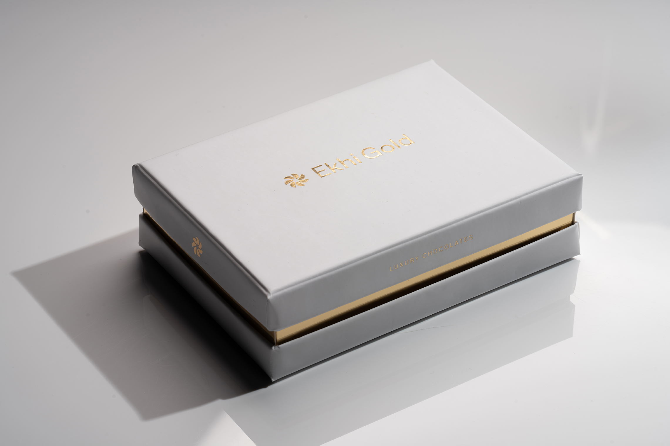 regalo unico y elegante, bombones de oro ekhi gold 